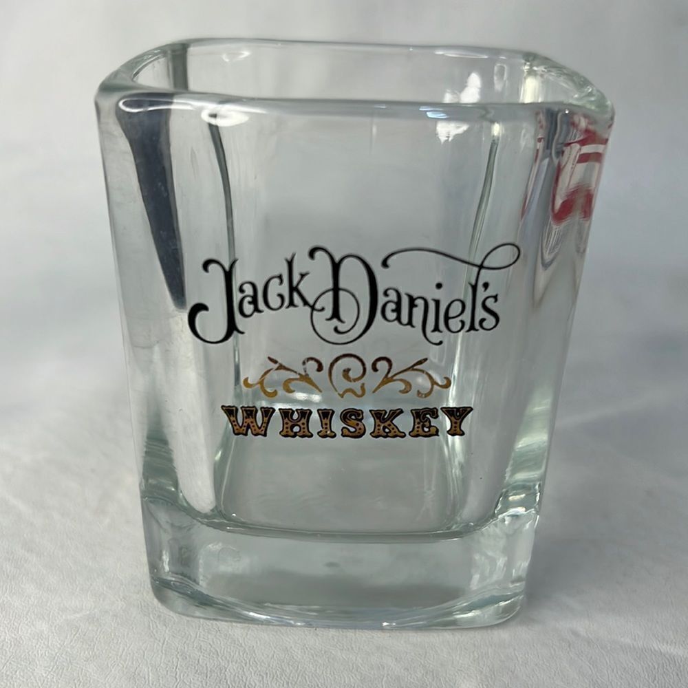 Jack Daniel’s Whiskey Rock Glass Square 3 1/2 In Tall 3 In Across Top Gold Black